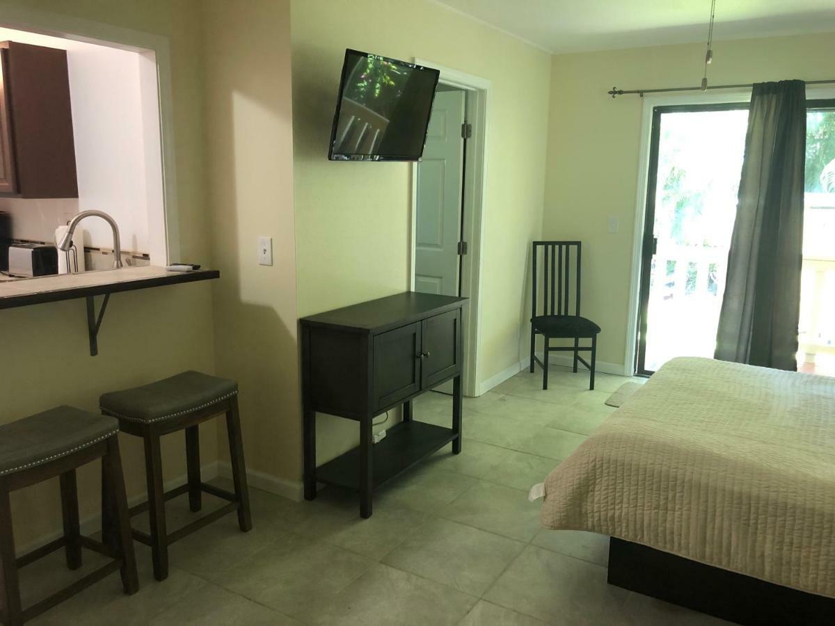 แอรอน คอตเทจ Bed & Breakfast ฮิโล ภายนอก รูปภาพ